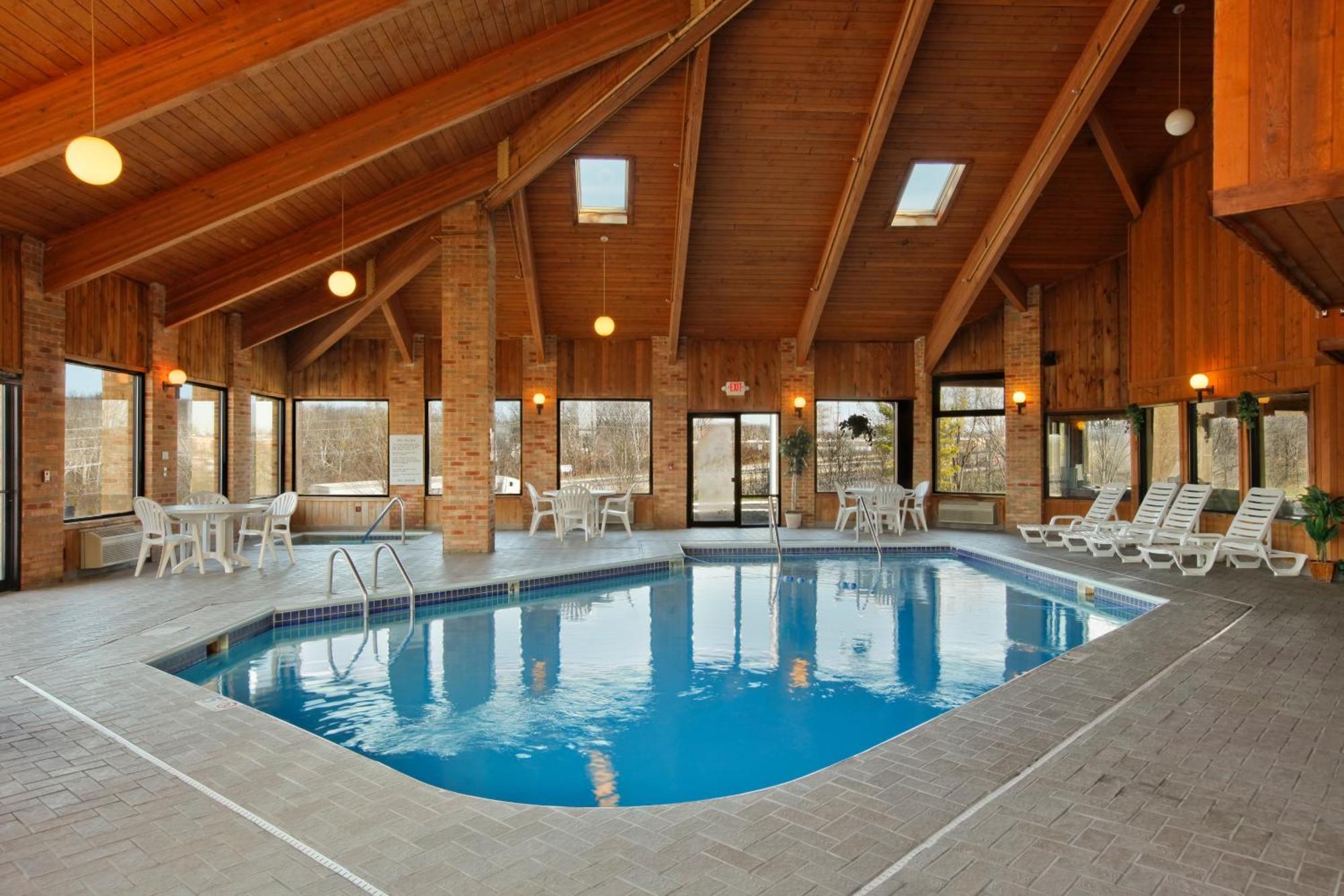 Hotel Baymont By Wyndham Warrenton Exterior foto