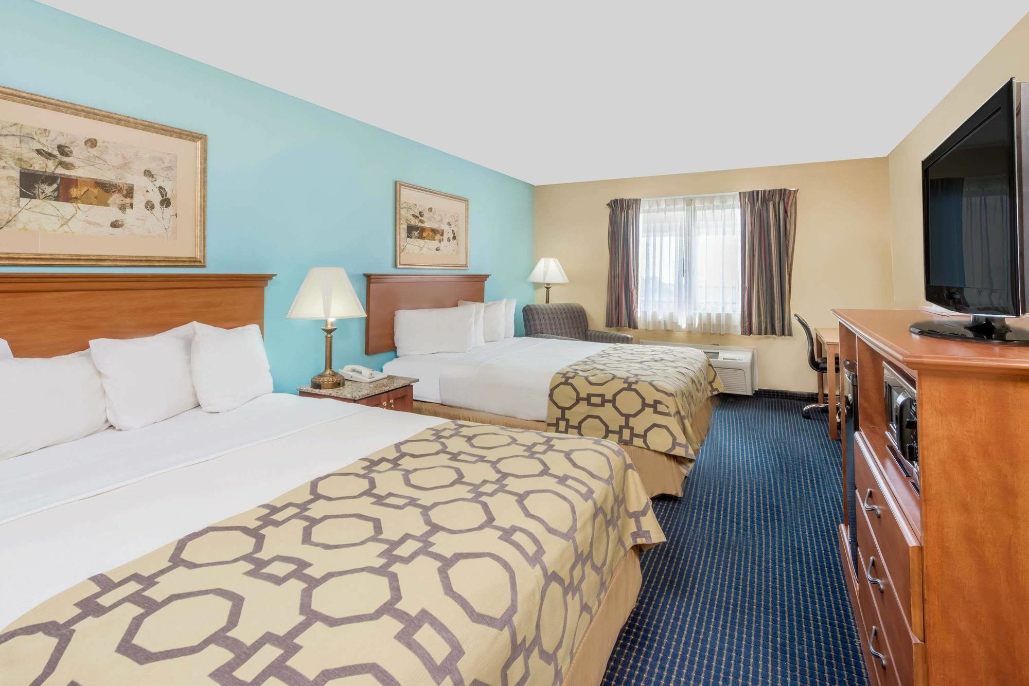 Hotel Baymont By Wyndham Warrenton Exterior foto