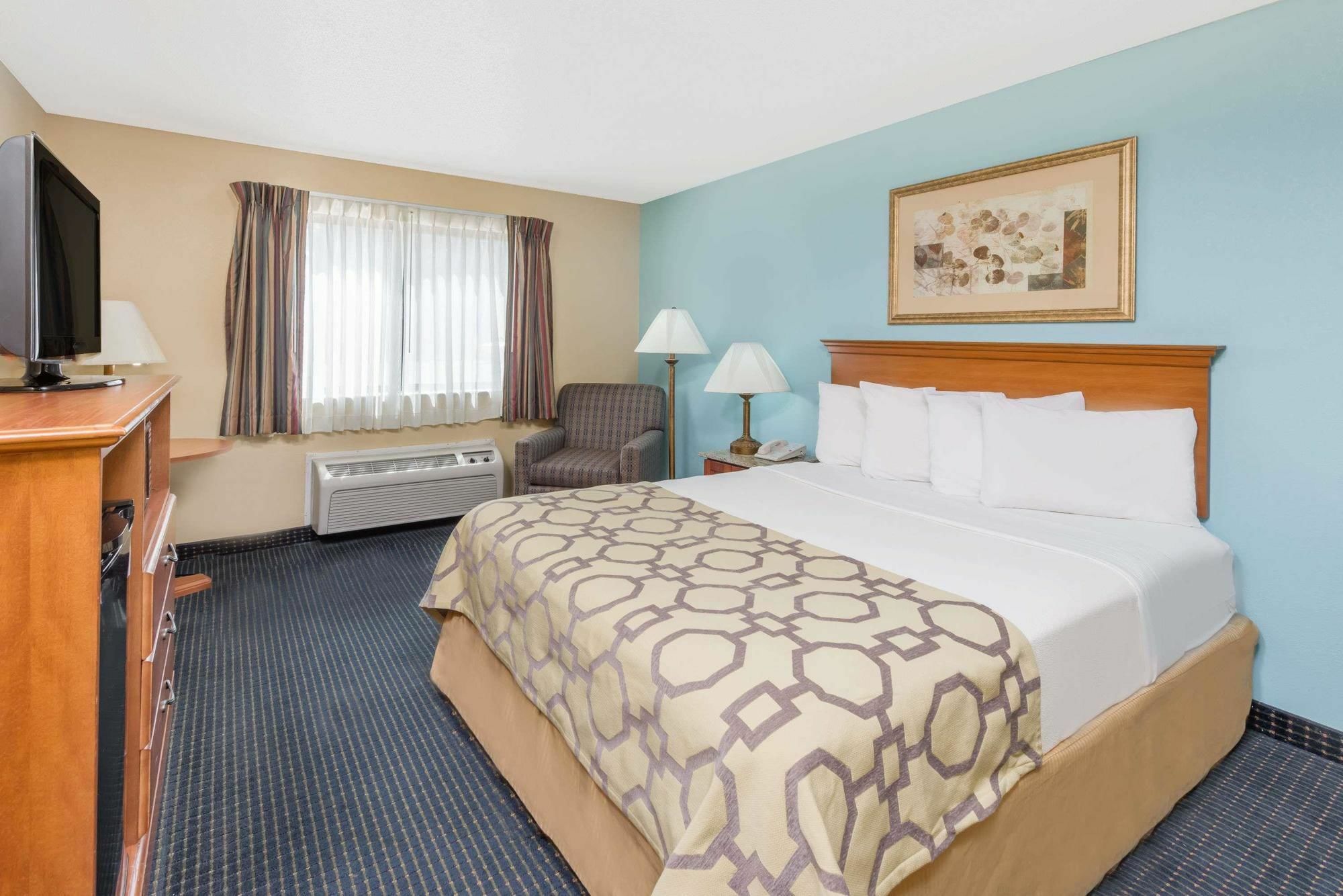 Hotel Baymont By Wyndham Warrenton Exterior foto